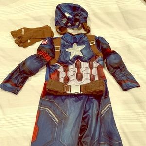 Disney Store - Captain America size 3 T